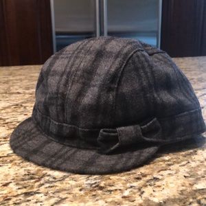 News boy style hat